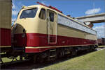 noerdlingen/884722/4-noerdlinger-eisenbahnfestdie-buegelfalte-112-267 4. Nrdlinger Eisenbahnfest.

Die Bgelfalte 112 267 ist sie fr mich, auch wenn sie wegen einer Reichbahnbaureihe in die 113 267 verschoben wurde. Sie prsentiert sich in tadellosem Zustand auf dem Museumsgelnde. Nrdlingen. Juni 2025.