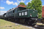 e-94-br-194-8/884710/4-noerdlinger-eisenbahnfestdas-krokodil-mit-der 4. Nrdlinger Eisenbahnfest.

Das Krokodil mit der sterreichischen Modernisierungssoperation: 194 135 als BB 1020.17 Nrdlingen, Juni 2025.