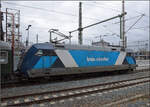 6-101-br-101/911260/101-133-mit-dem-halterkuerzel-happy 101 133 mit dem Halterk�rzel HAPPY macht den Bahnfotografen happy. Dahinter noch zwei Silberlinge, was will man mehr. Fertig ist die RB 31 nach Moers. Duisburg, Februar 2026.