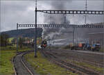 221-neuchtel-travers-les-verrires-pontarlier-jssbb-4/900857/gruseln-zwischen-asphalt-und-absinth-tkp Gruseln zwischen Asphalt und Absinth. 

TKp 16 'Śląsk' rangiert in Les Verrières. Oktober 2025.