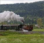 Vapeur Val-de-Travers: Train du Terroir.

E 3/3 8511 bei Mtiers. Mai 2023. 