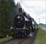 448-ramsei-sumiswald-gruenen-huttwil-rshb-vhb-rm-bls-etb-2/844130/ostermontag-bei-der-emmentalbahneb-35-5810 Ostermontag bei der 'Emmentalbahn'.

Eb 3/5 5810 zwischen Mussachen und Dürrenroth. April 2024.