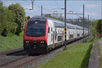 ic-2020-6/847806/ic-2020-geschoben-von-re-460 IC 2020, geschoben von Re 460 094 'Rätia' in Erlen. April 2024.