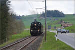 Ostermontag bei der 'Emmentalbahn'.

Eb 3/5 5810 zwischen Mussachen und Drrenroth. April 2024.