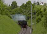 821-oberwinterthur-seuzach-ossingen-etzwilen-snbnobsbb/812630/seit-54-jahren-das-erste-durchgehende Seit 54 Jahren das erste durchgehende Personenzugpaar auf der Strecke Winterthur – Singen ber Etzwilen.

Eb 3/5 9 der BT mit den Plattform-Zweiachsern der DVZO fhrt auf die Ossinger Thurbrcke. Ossingen, Mai 2023.