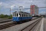 059-7/815496/das-blaue-baehnli-bde-44-38 Das Blaue Bähnli BDe 4/4 38 in Worblaufen. Juni 2023.