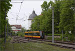 AVG 363 in Ettlingen Stadt. Mai 2024.

Citylink heißen die schicken, neuen Fahrzeuge der AVG. Sie wurden von Stadler Valencia und Vossloh Kiepe geliefert.