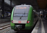 025/911265/eine-doppeltraktion-422-in-duisburg-am Eine Doppeltraktion 422 in Duisburg, am Zugschluss 422 007. Februar 2026.