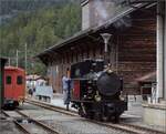 g-34-sbb-14/802155/ballenberg-dampfbahn-nach-innertkircheng-34-208 Ballenberg Dampfbahn nach Innertkirchen.

G 3/4 208 beim Wasserfassen und Rangieren in Innertkirchen im Bahnhof des KWO. Oktober 2019.