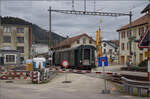 Train du Terroir.

Der Zug verlässt die Baustelle in Couvet. Der Streckenumbau zeichnet sich schon ab. Mai 2024.