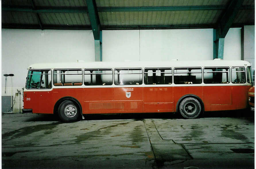 (002'914) - AFA Adelboden - Nr. 20/BE 26'709 - FBW/Tscher (ex P 25'501) im April 1988 im Autobahnhof Adelboden