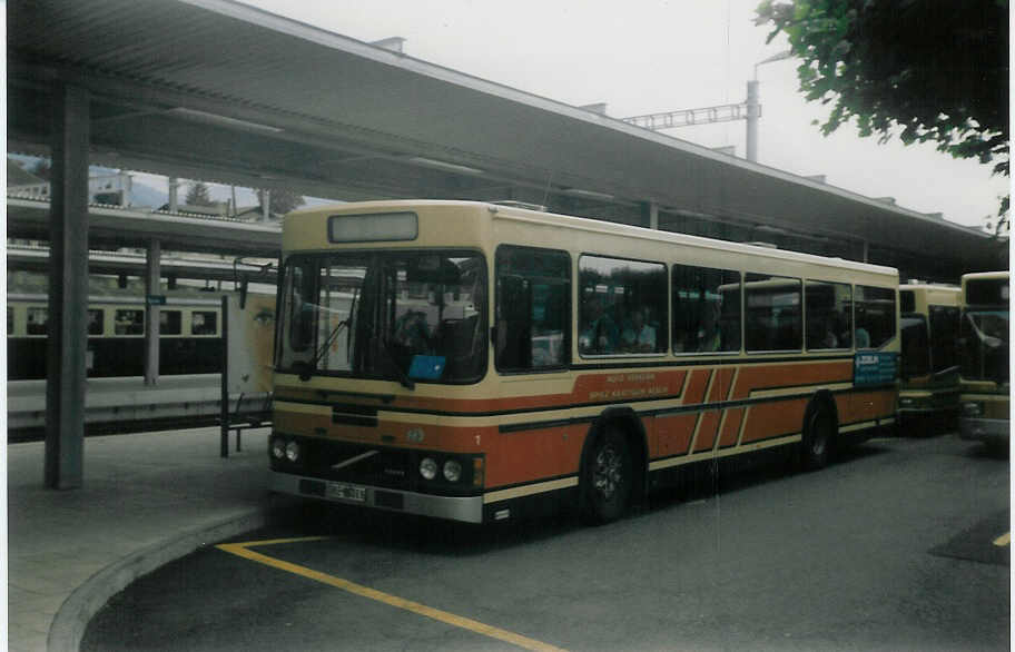 (018'516) - ASKA Aeschi - Nr. 1/BE 26'869 - Volvo/FHS am 6. August 1997 beim Bahnhof Spiez