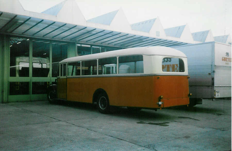 (019'626) - Brunner, Thun - FBW/Lauber (ex Tissot, Interlaken) am 29. September 1997 in Thun, Garage STI