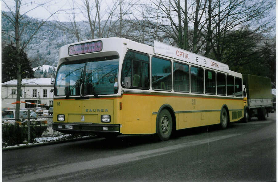 (021'035) - STI Thun - Nr. 58/BE 413'458 - Saurer/R&J am 15. Dezember 1997 bei der Schifflndte Thun