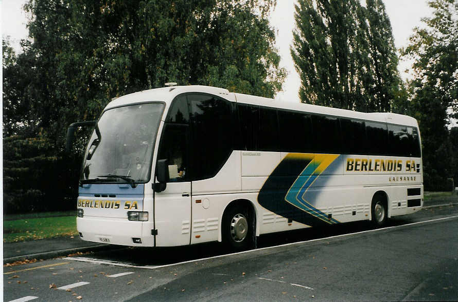 (026'121) - Berlendis, Lausanne - VD 1432 - Iveco am 12. September 1998 in Thun, Lachen