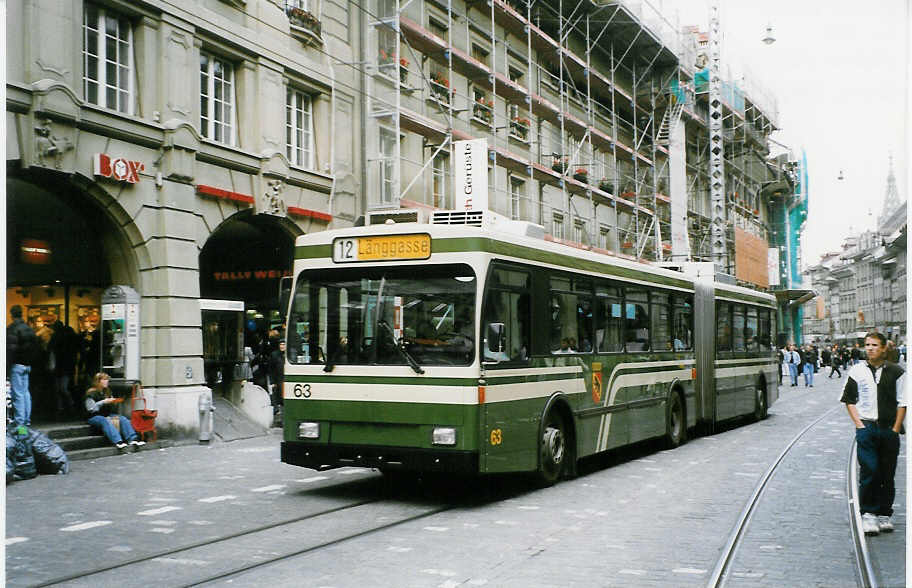 (027'307) - SVB Bern - Nr. 63 - Volvo/R&J am 10. Oktober 1998 in Bern, Marktgasse