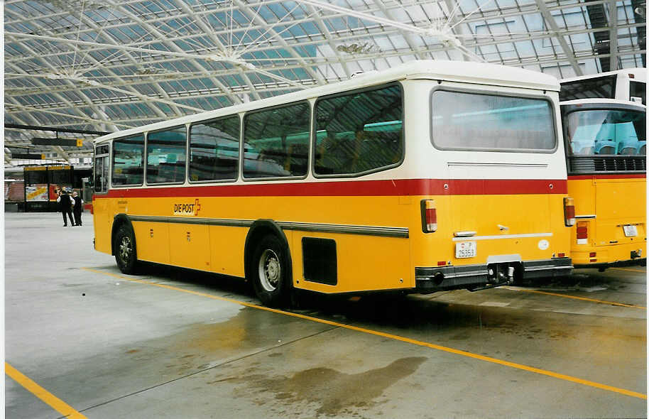 (032'729) - PTT-Regie - P 25'353 - Saurer/R&J am 27. Juni 1999 in Chur, Postautostation