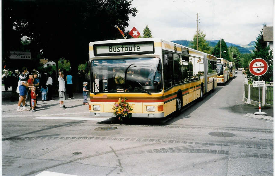 (035'406) - STI Thun - Nr. 71/BE 385'871 - MAN am 21. August 1999 in Thun-Lerchenfeld, Langestrasse