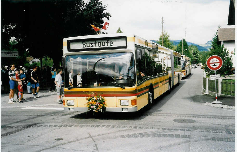 (035'407) - STI Thun - Nr. 72/BE 397'172 - MAN am 21. August 1999 in Thun-Lerchenfeld, Langestrasse