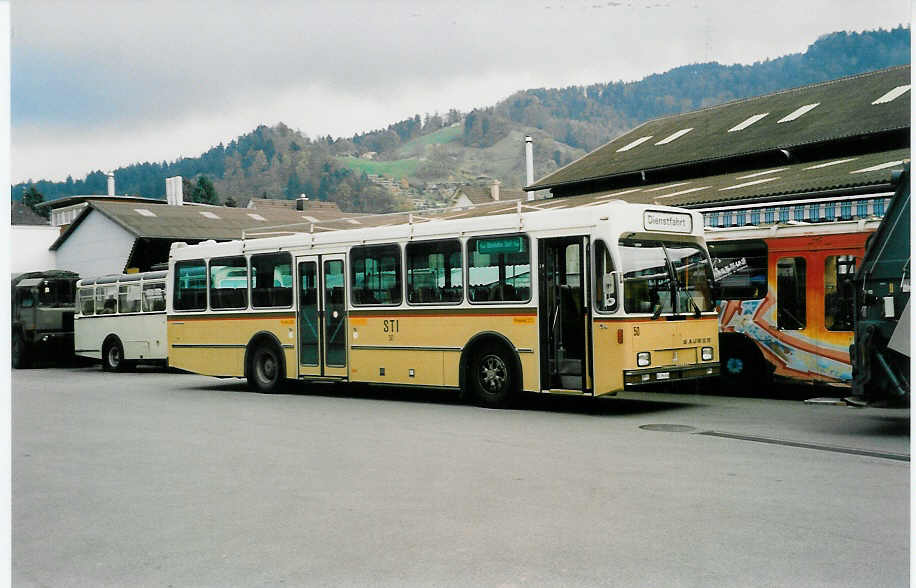 (037'712) - STI Thun - Nr. 50/BE 396'550 - Saurer/R&J am 9. November 1999 in Thun, Garage