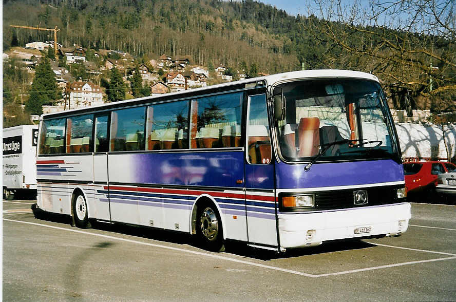 (038'909) - Bienz, Kssnacht - BE 418'167 - Setra am 5. Februar 2000 in Thun, Seestrasse