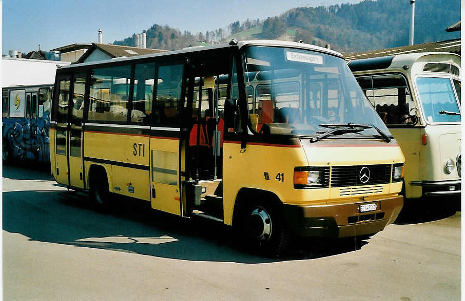 (039'924) - STI Thun - Nr. 41/BE 443'241 - Mercedes/Auwrter am 21. Mrz 2000 in Thun, Garage