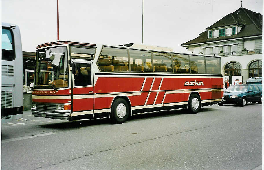 (040'307) - ASKA Aeschi - Nr. 11/BE 91'535 - Drgmller (ex Moser, Flaach) am 19. April 2000 beim Bahnhof Thun