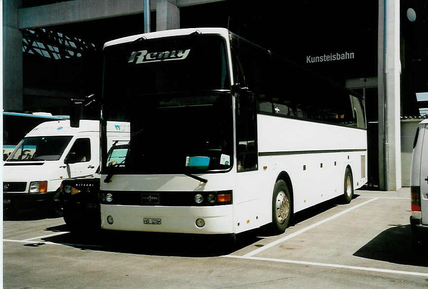 (047'432) - Remy, Lausanne - VD 1216 - Van Hool am 25. Juni 2001 in Thun, Grabengut