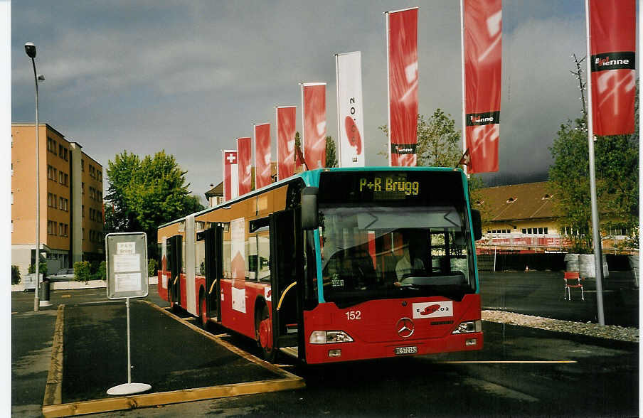 (054'325) - VB Biel - Nr. 152/BE 572'152 - Mercedes am 13. Juli 2002 in Biel, Terminal B