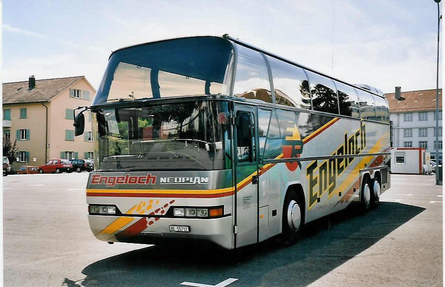 (055'303) - Engeloch, Riggisberg - BE 55'712 - Neoplan am 5. August 2002 in Biel, Terminal B