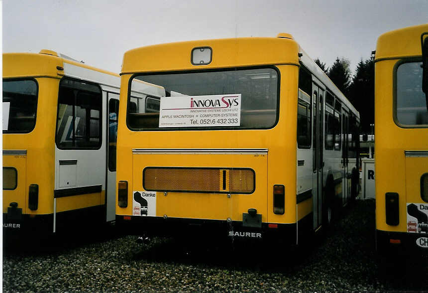 (056'911) - VBSH Schaffhausen - Nr. 13 - Saurer/Hess am 12. Oktober 2002 in Btzberg, Heiniger