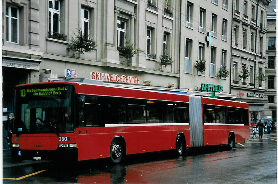 (058'205) - Bernmobil, Bern - Nr. 260/BE 572'260 - Volvo/Hess am 31. Dezember 2002 in Bern, Hirschengraben