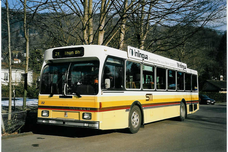 (058'715) - STI Thun - Nr. 52/BE 396'552 - Saurer/R&J am 10. Februar 2003 bei der Schifflndte Thun