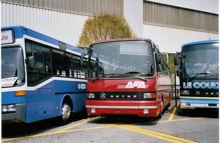 (059'715) - AFA Adelboden - Nr. 12 - Setra am 14. April 2003 in Biel, Rattinbus