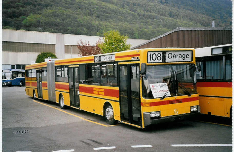 (060'004) - AGSE Eptingen - Nr. 16 - Mercedes am 21. April 2003 in Biel, Rattinbus