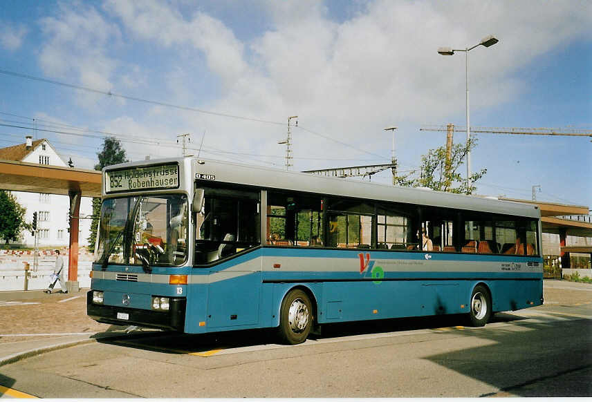 (060'723) - VZO Grningen - Nr. 13/ZH 41'413 - Mercedes am 21. Juni 2003 beim Bahnhof Wetzikon