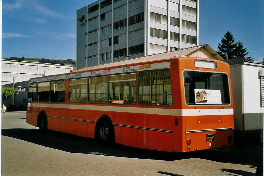 (061'108) - ZVB Zug - Nr. 23 - FBW/R&J am 21. Juni 2003 in Zug, Garage