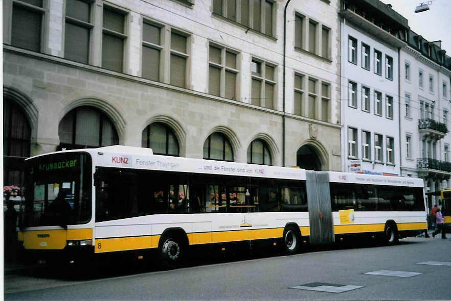 (064'225) - VBSH Schaffhausen - Nr. 8/SH 38'008 - Volvo/Hess am 18. Oktober 2003 beim Bahnhof Schaffhausen