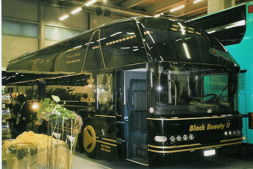 (065'132) - Dhler, Abtwil - SG 2700 - Neoplan am 18. Januar 2004 in Bern, Ferienmesse