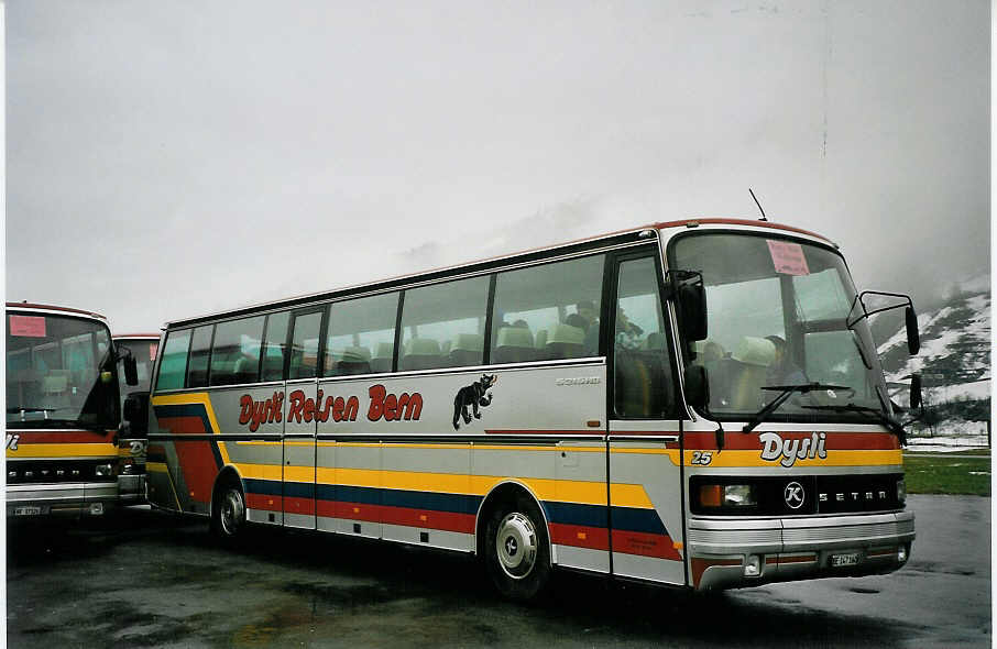 (065'230) - Dysli, Bern - Nr. 25/BE 147'160 - Setra am 7. Februar 2004 in Frutigen, Flugplatz