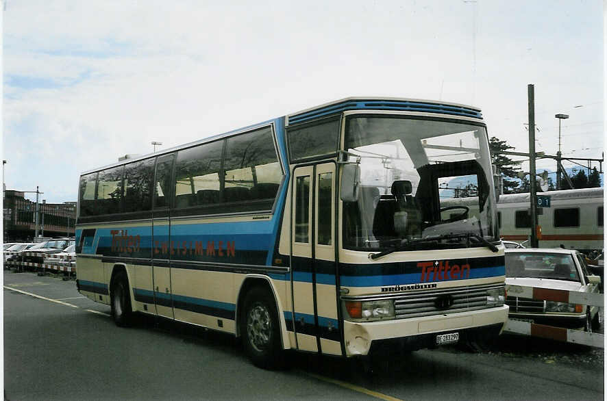 (067'430) - Tritten, Zweisimmen - BE 283'297 - Drgmller (ex Hess E., Luzern) am 11. Mai 2004 in Thun, CarTerminal