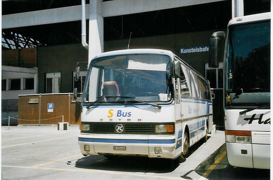 (068'216) - Tritten, Zweisimmen - BE 224'462 - Setra am 8. Juni 2004 in Thun, Grabengut