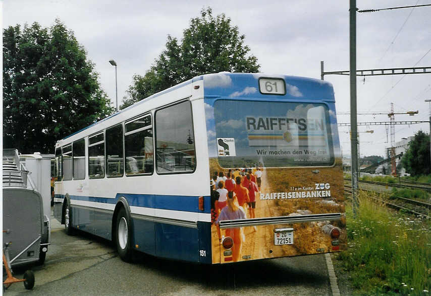 (068'525) - ZVB Zug - Nr. 151/ZG 72'151 - FBW/R&J (ex Nr. 25) am 19. Juni 2004 in Hinwil, AMP