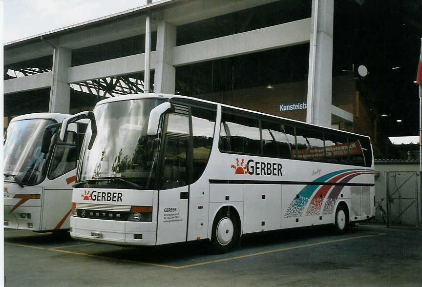 (069'406) - Gerber, Matzendorf - SO 149'883 - Setra am 10. Juli 2004 in Thun, Grabengut