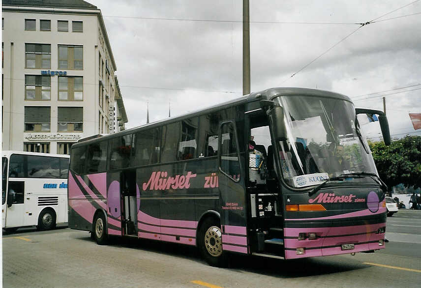 (070'227) - Mrset, Zrich - ZH 475'164 - Bova am 21. August 2004 in Luzern, Schwanenplatz