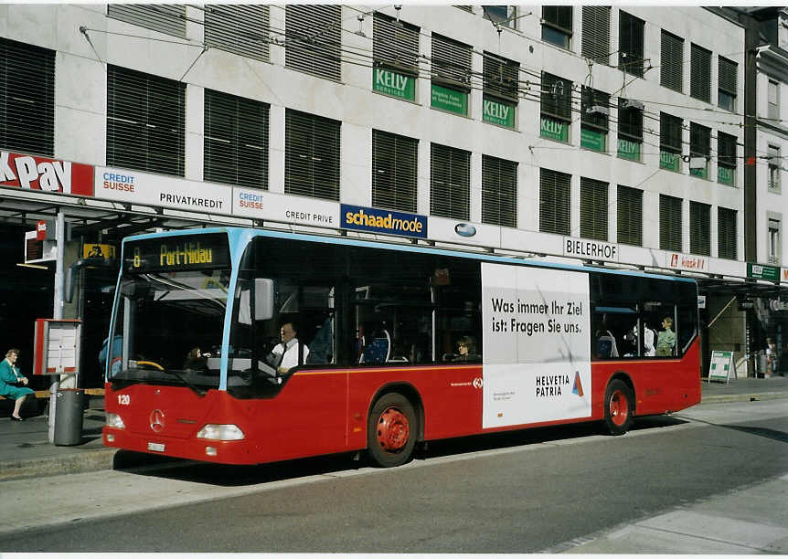 (071'713) - VB Biel - Nr. 120/BE 560'120 - Mercedes am 5. Oktober 2004 in Biel, Guisanplatz