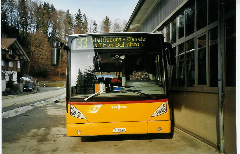 (073'406) - Burri, Teuffenthal - BE 60'582 - Van Hool am 25. Dezember 2004 in Teuffenthal, Garage