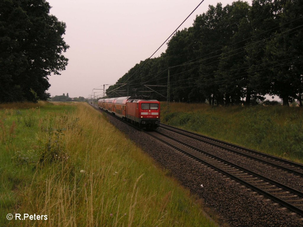 112 188-8 zieht bei Jacobsdorf(Markt)den RE1 Frankfurt/Oder. 13.07.08