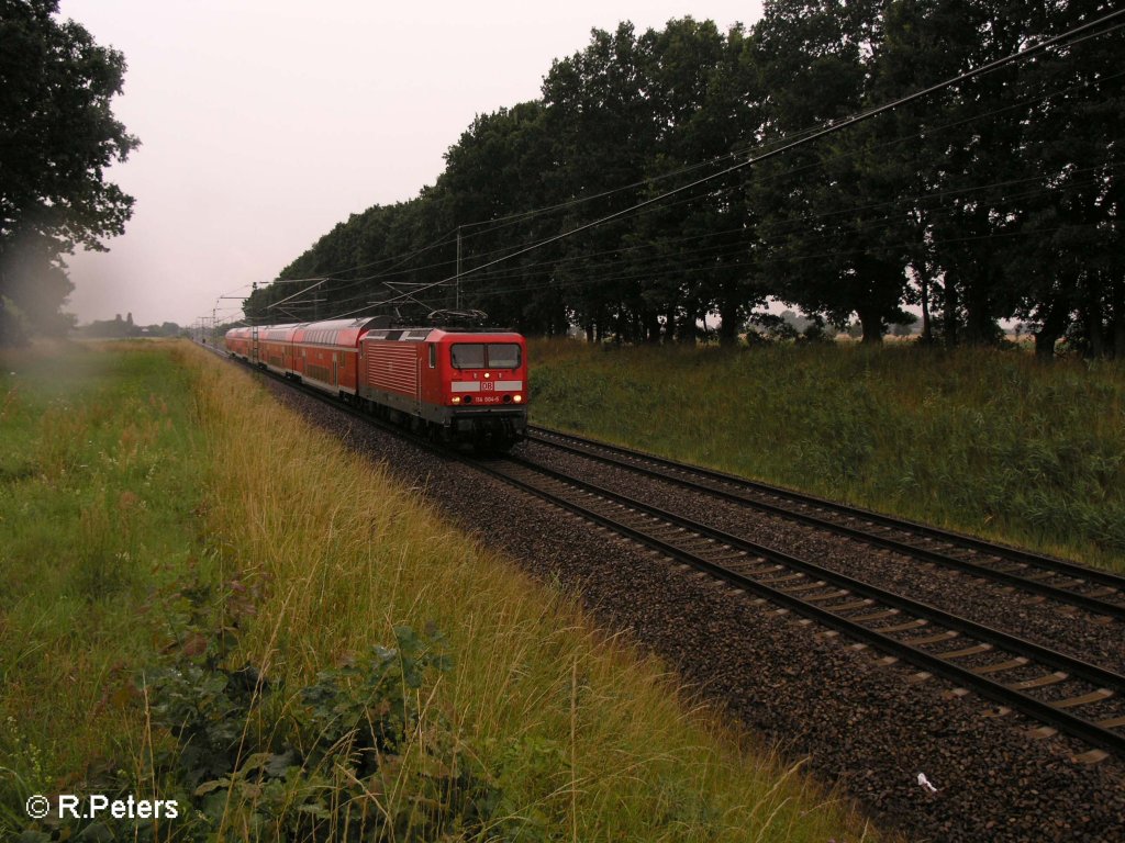 114 004-5 zieht bei Jacobsdorf den RE1 Eisenhttenstadt. 13.07.08