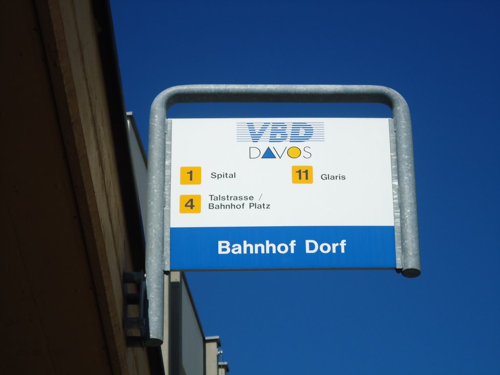 (128'277) - VBD-Haltestelle - Davos, Bahnhof Dorf - am 7. August 2010